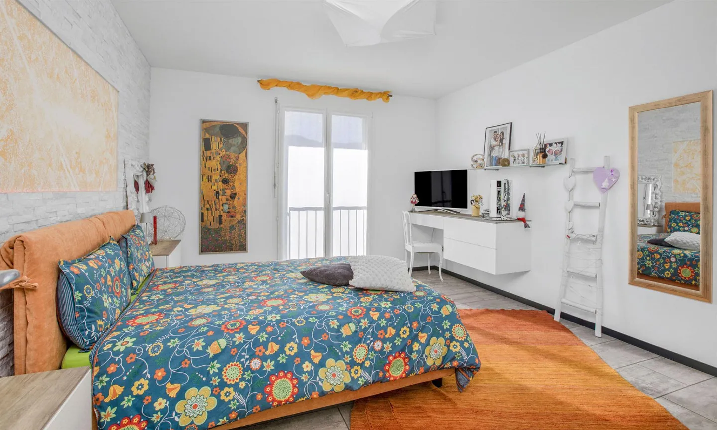 Maison charmante avec 6,5 pièces et vue sur Bellinzone - Photo 5 sur 9