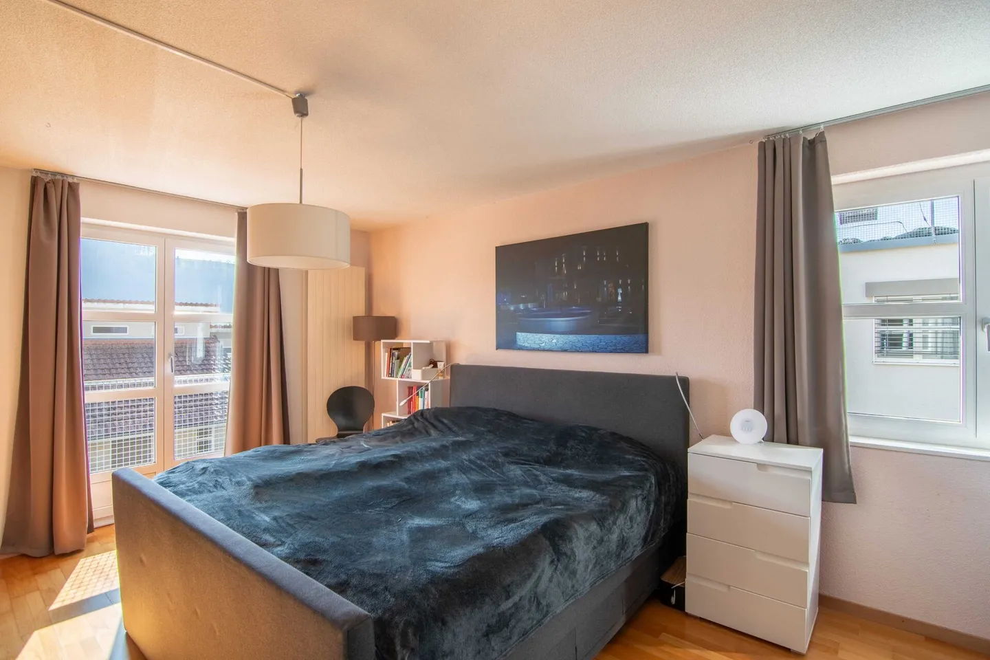 Moderna casa a terrazza di 4,5 stanze con area esterna soleggiata e posto auto. - Foto 10 di 26