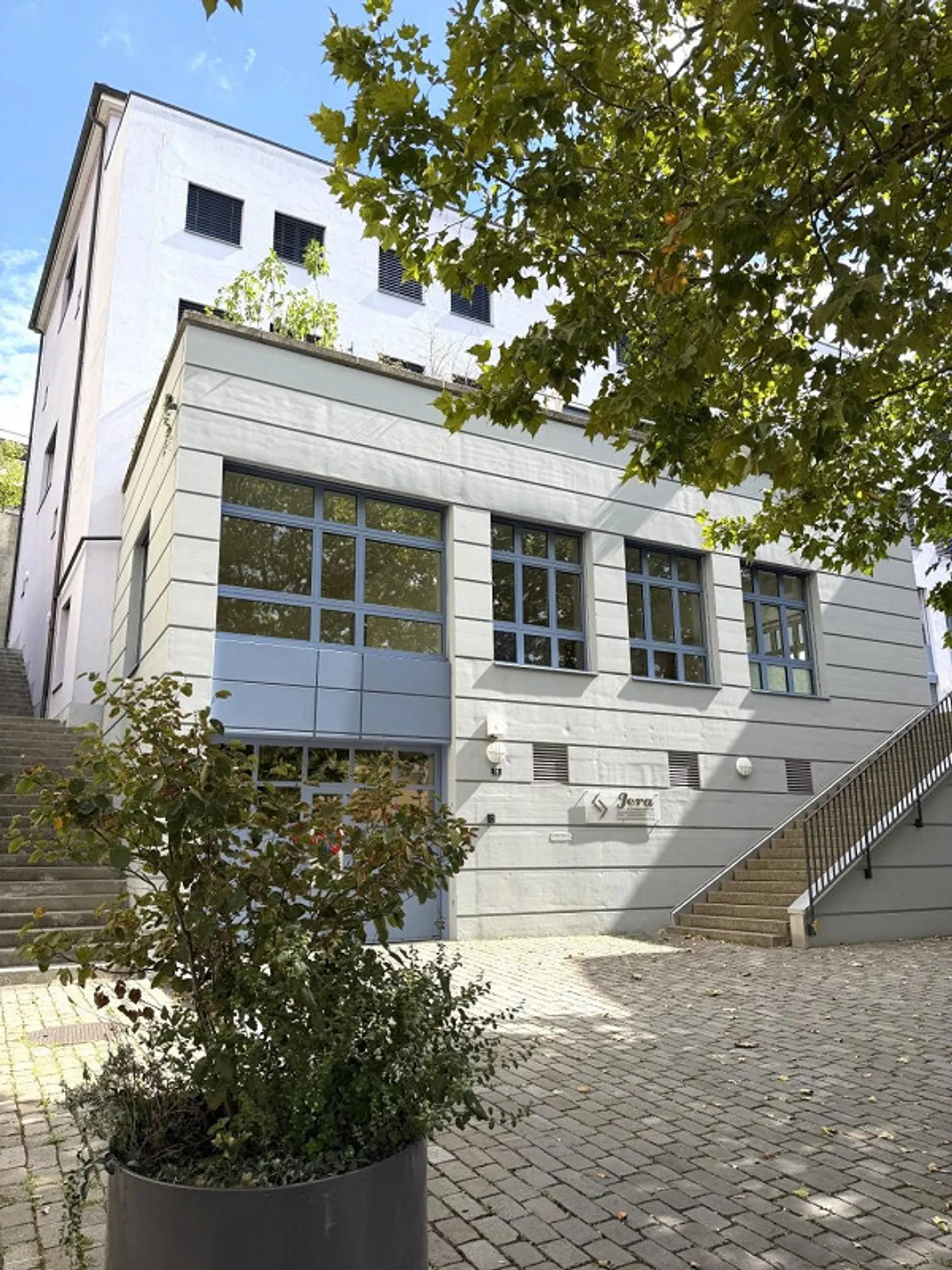 Spazio per ufficio o studio attraente con vista sulla Limmat - Foto 9 di 11