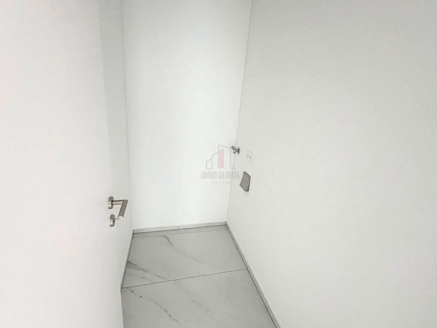 Appartamento moderno con terrazza - Foto 11 di 11