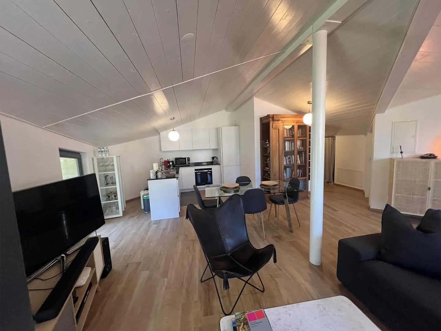 Riva San Vitale CENTRAL LOCATION AND LAKE FRONT, PENTHOUSE in perfect condition - Photo 18 of 29