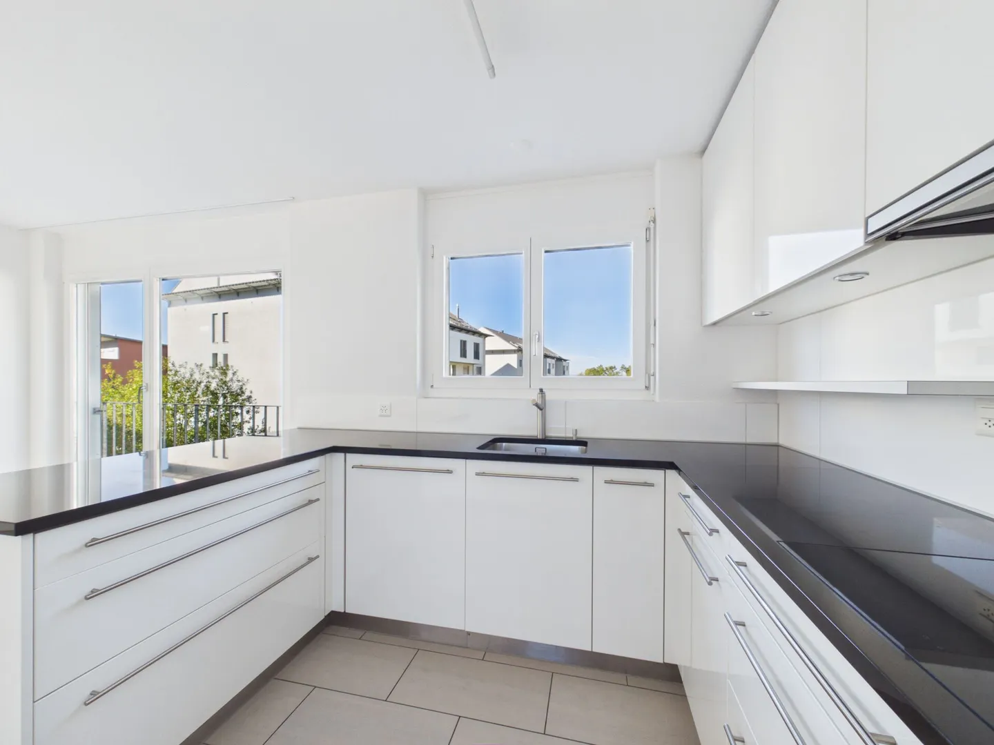 Appartamento 5.5 stanze con grande balcone - Foto 3 di 12
