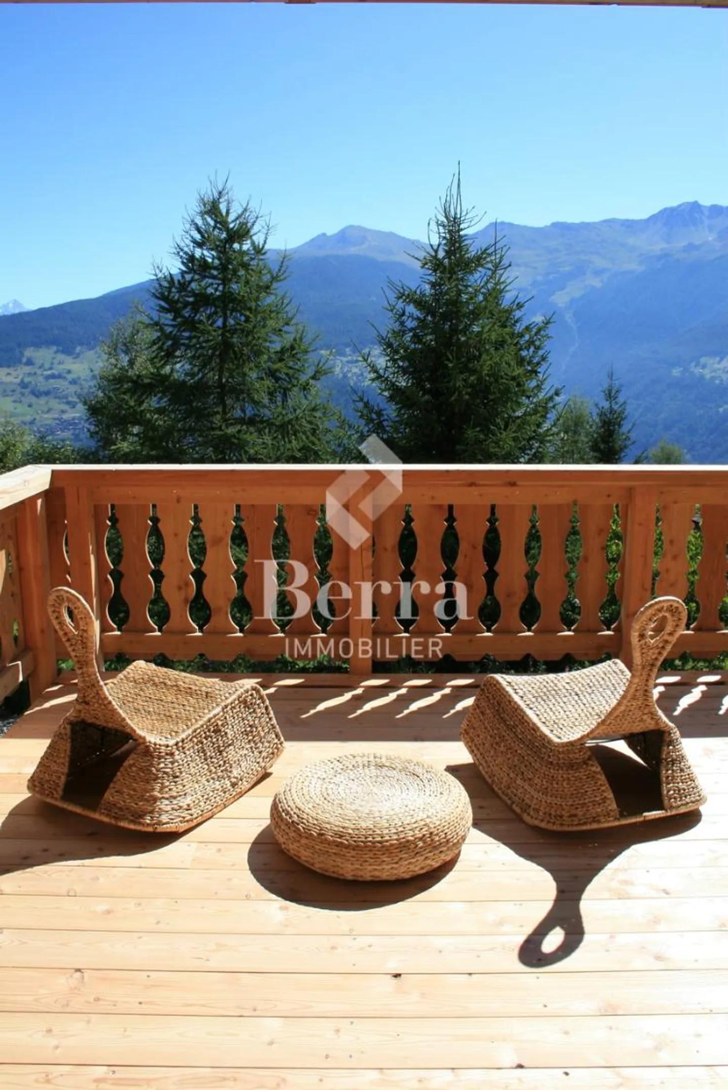 Chalet 5.5 rooms - Photo 8 of 13