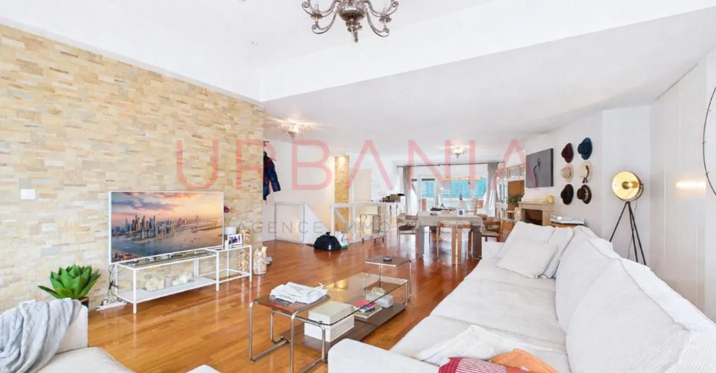 Magnificent duplex penthouse located in the Florissant district - Photo 2 of 8