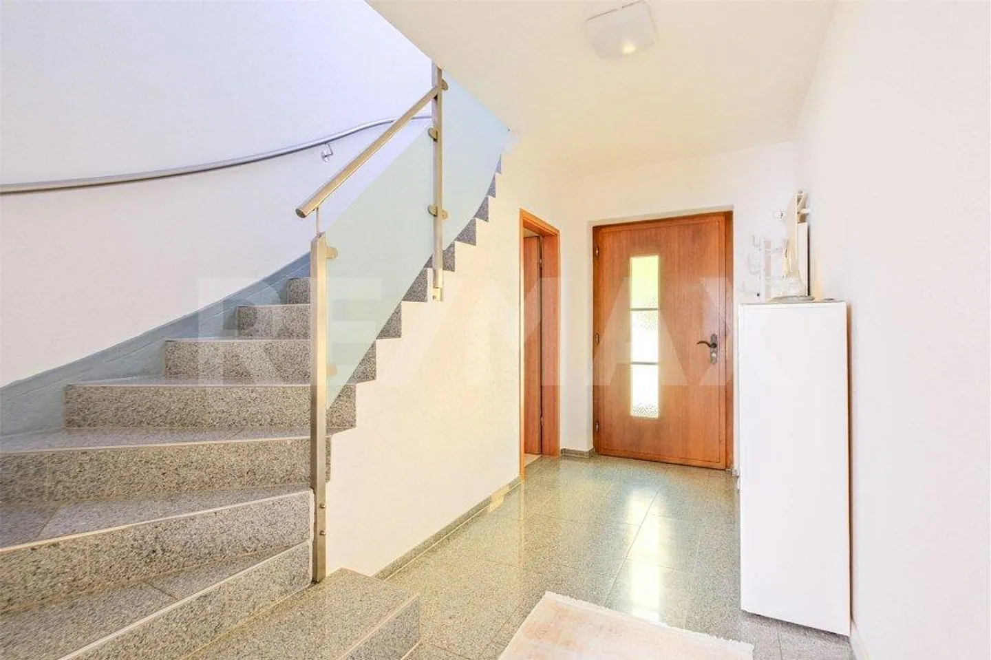 Casa di 7,5 stanze pronta per essere abitata su 212 m2 NWF - ideale per vivere e lavorare - Foto 7 di 13