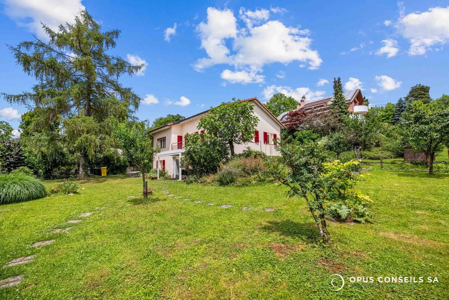 Exclusively, beautiful individual villa in Prilly - Photo 3 of 17