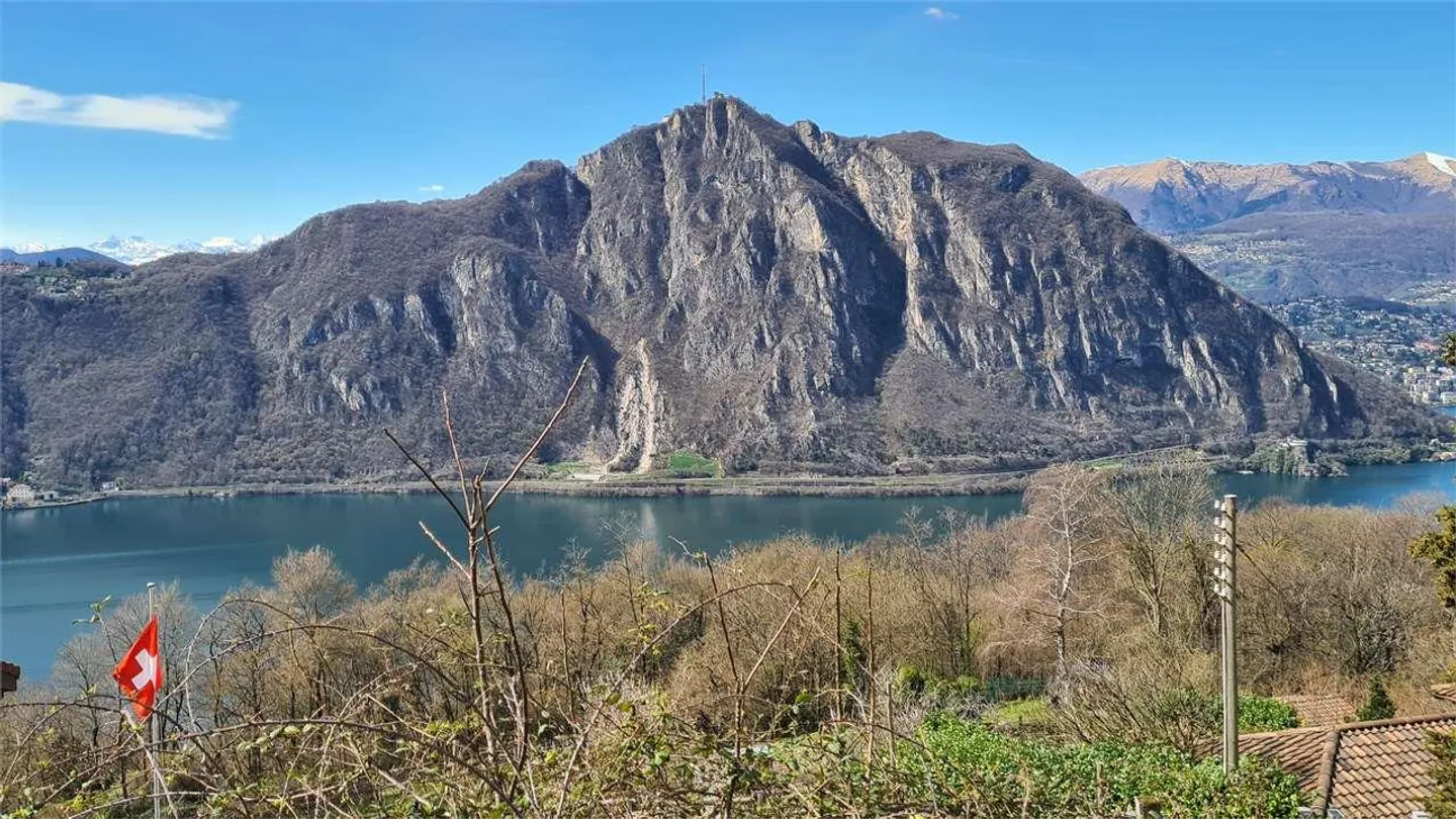 AROGNO: TERRENO EDIFICABILE VISTA LAGO - Foto 3 di 4