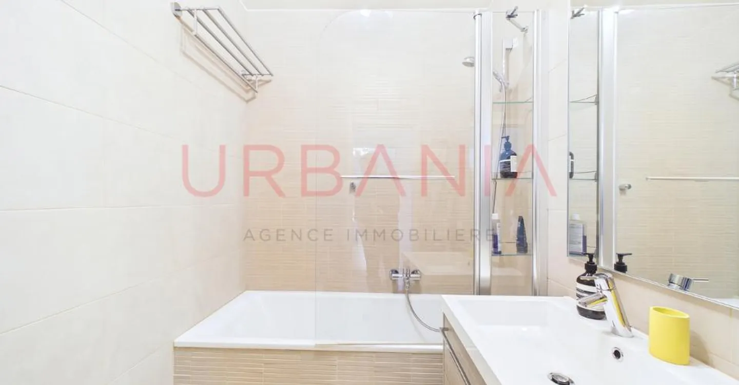 Magnificent duplex penthouse located in the Florissant district - Photo 8 of 8