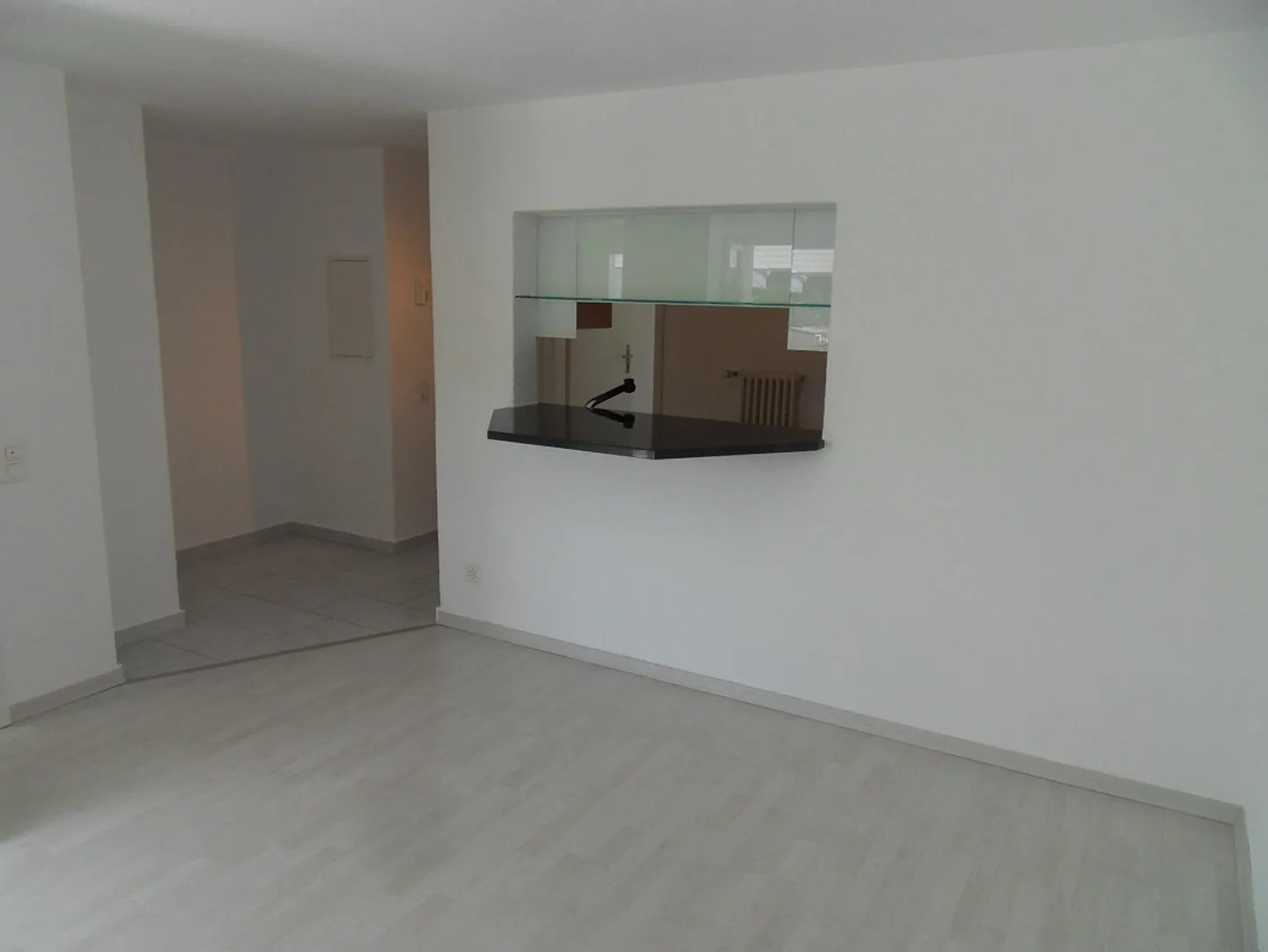 Cozy 2-room attic apartment in Oberkulm - Photo 4 of 5