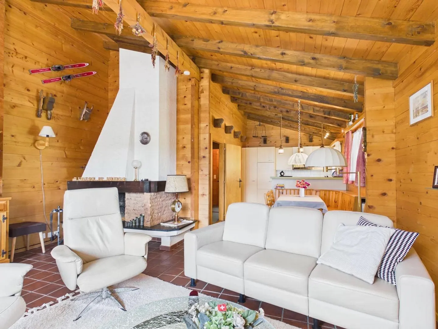 Exclusive chalet in sunny location with a view in Ernen - Photo 9 of 18
