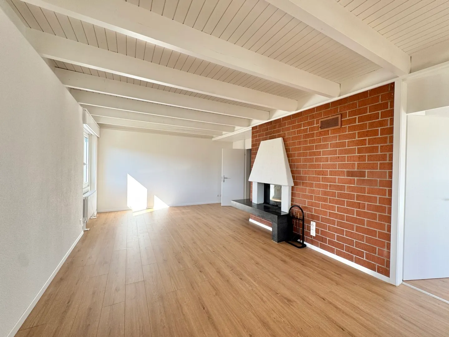 Terrassenhaus mit Rheinblick - Foto 1 von 14