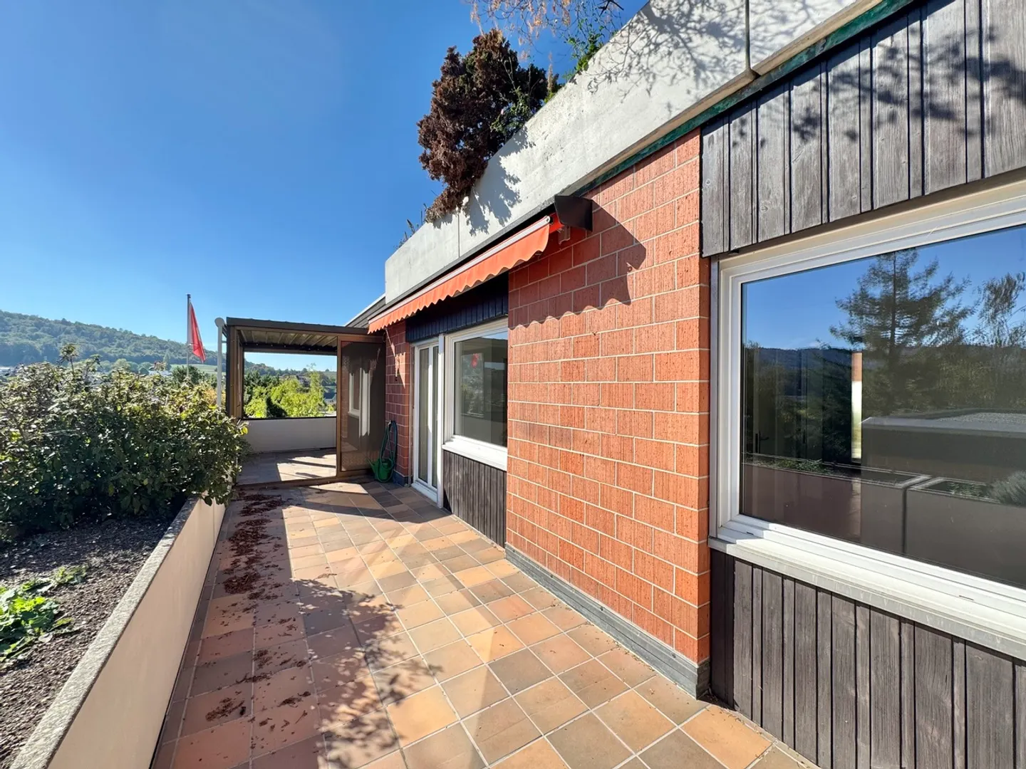 Terrassenhaus mit Rheinblick - Foto 2 von 14