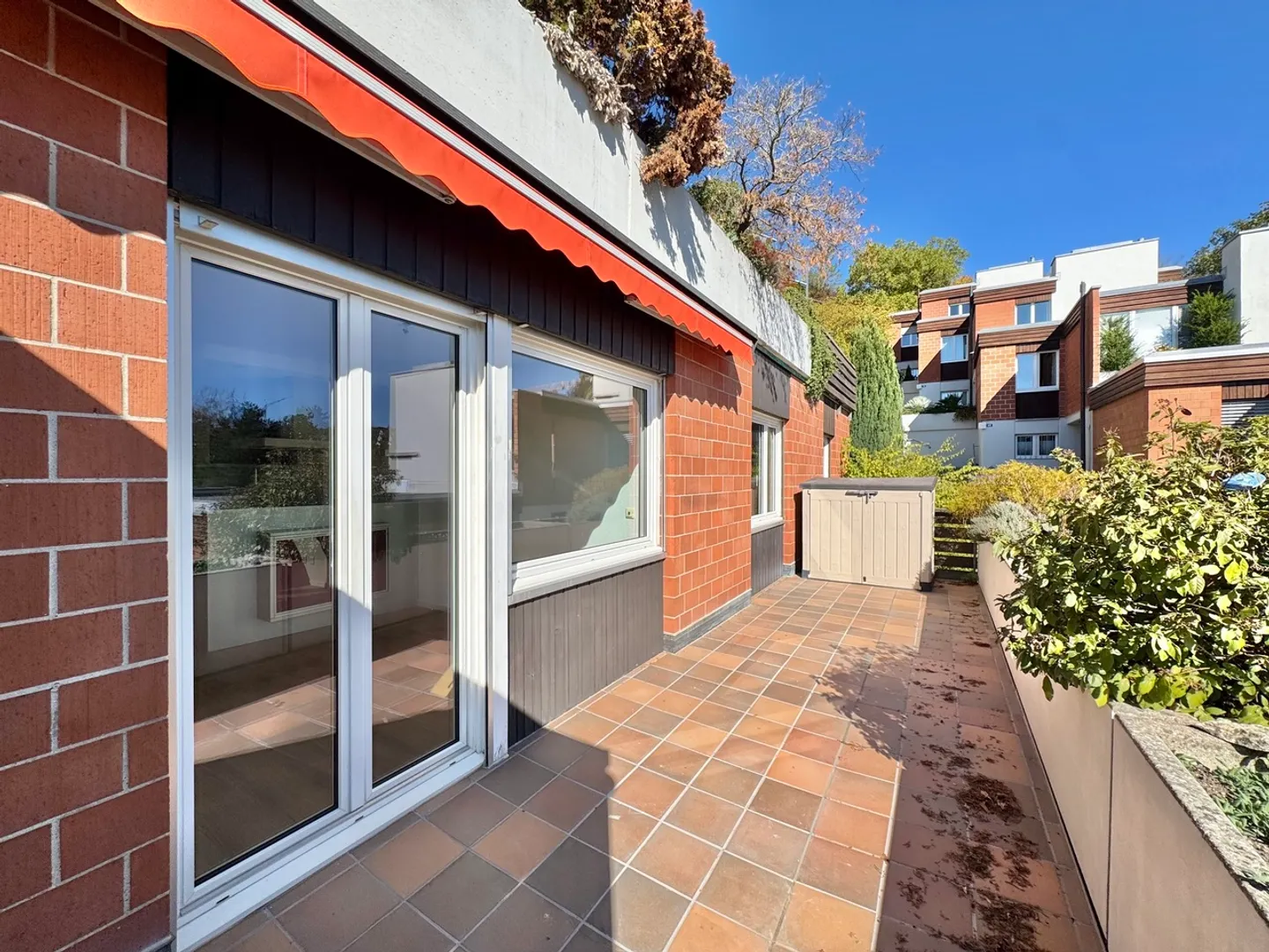 Terrassenhaus mit Rheinblick - Foto 4 von 14