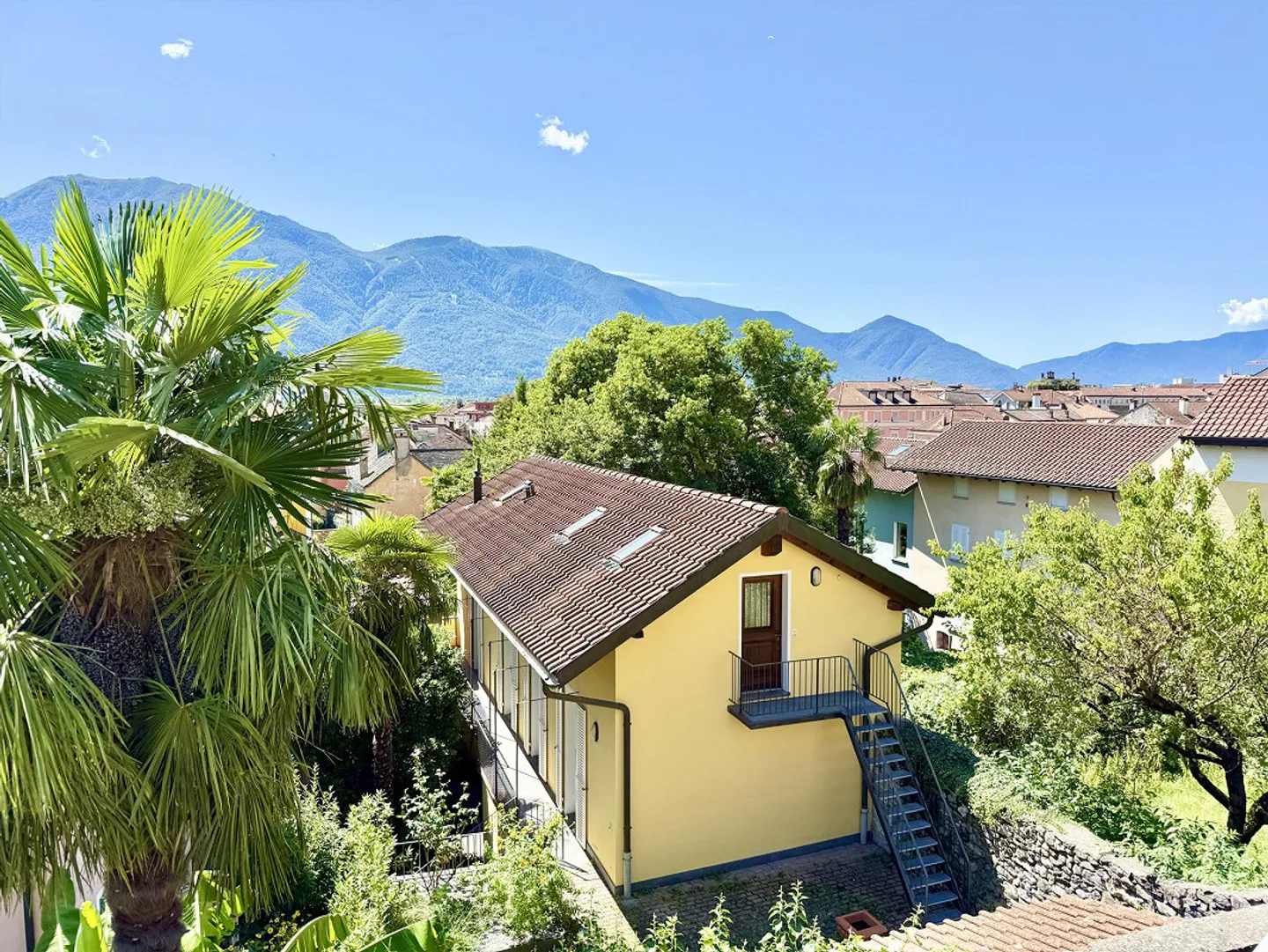 Eine Oase der Ruhe in der Altstadt von Locarno - Foto 6 von 21