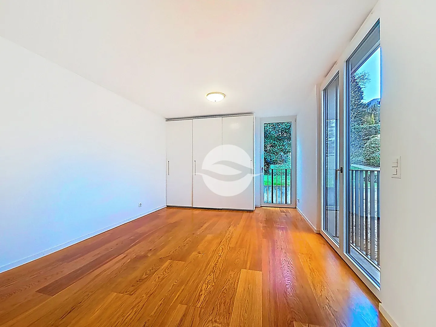 Splendida sistemazione di alta classe con ampia terrazza, a pochi passi dal lago - Foto 8 di 11