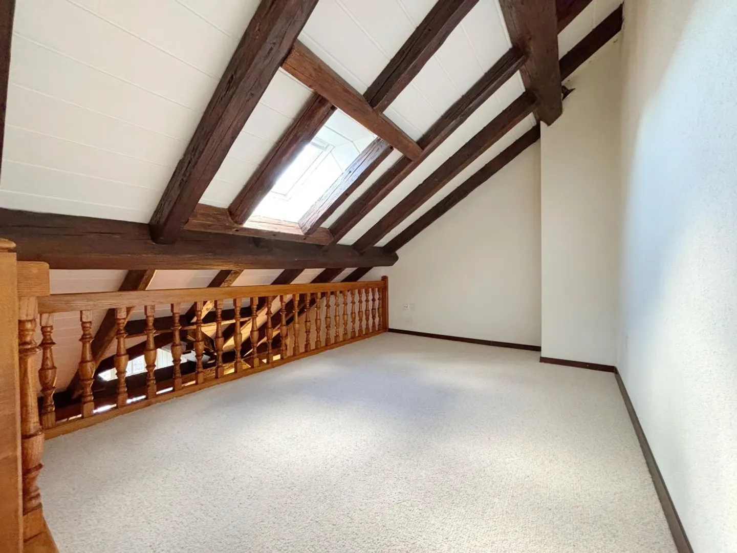 Beautiful Semi-Detached House - Loft in La Rippe (approx. 150 m²) - Photo 4 of 11