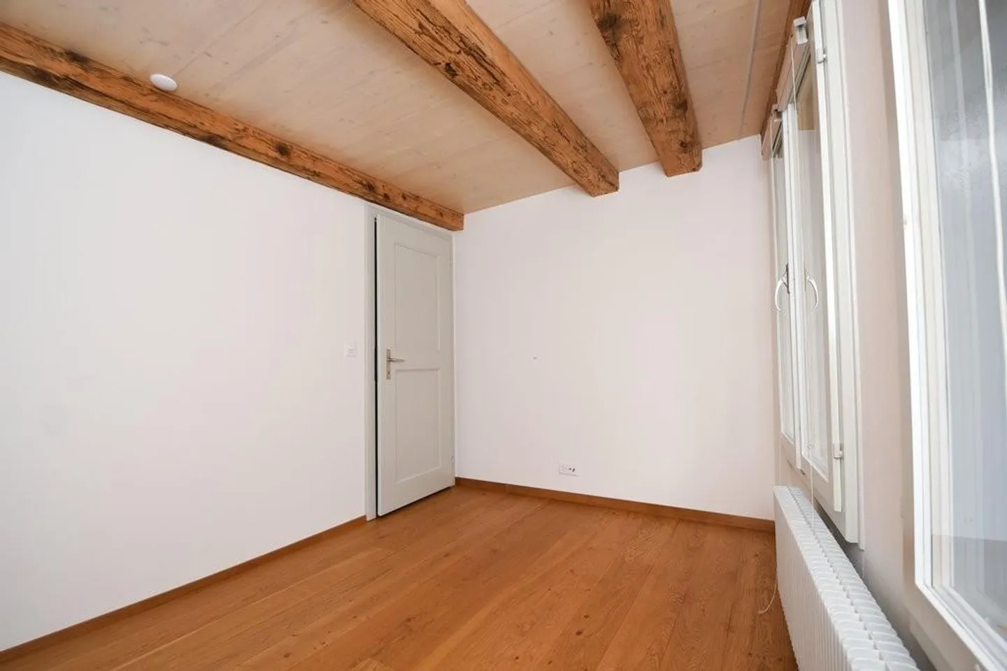 Galeriewohnung mit grosser Dachterrasse in der Berner Altstadt - Foto 5 von 11