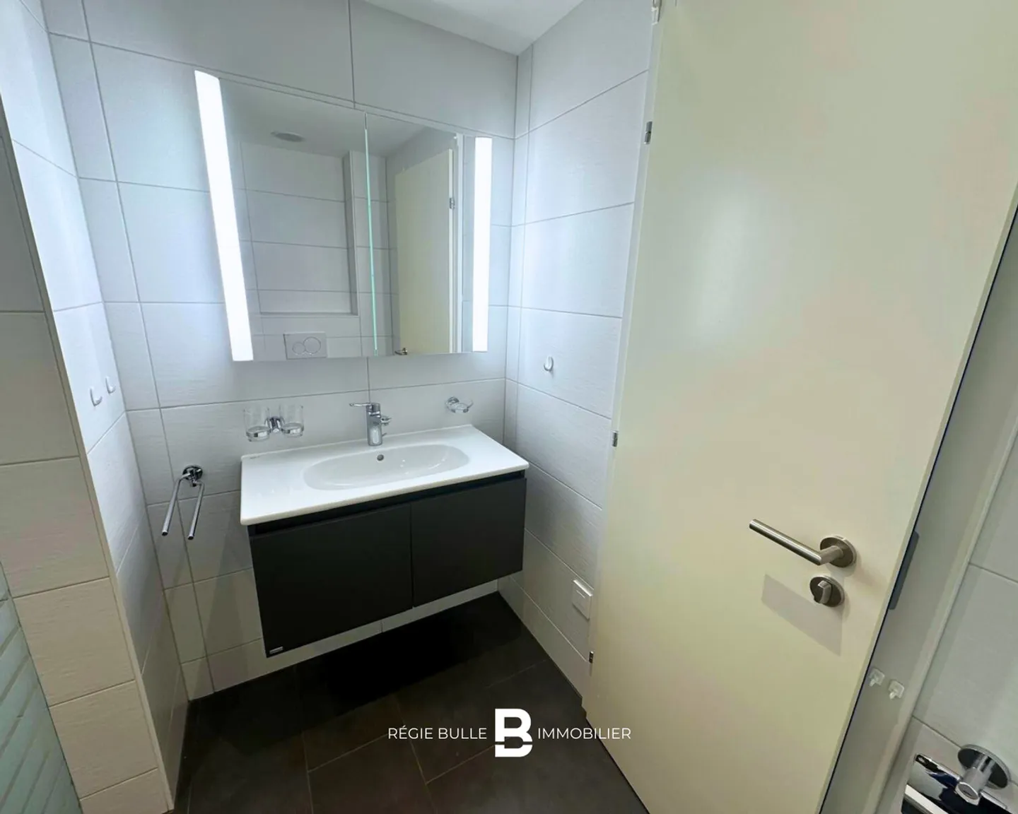 Bulle - Magnificent 3.5 room apartment for rent - Photo 13 of 15