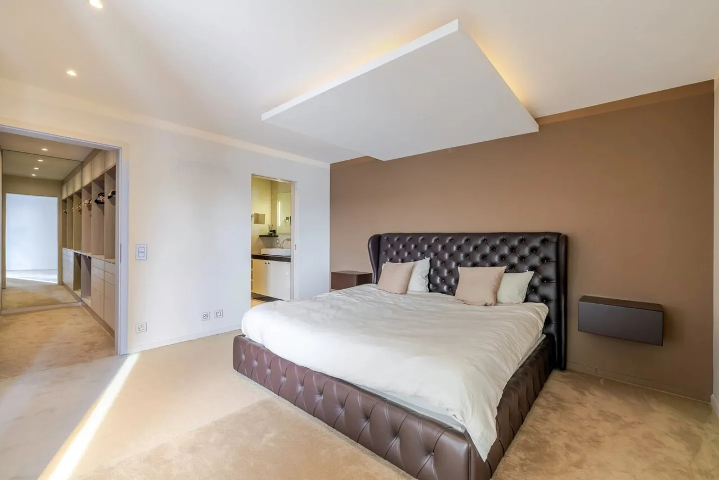 Exclusivity - Superb contemporary penthouse in the heart of Saint-Jean - Photo 5 of 10
