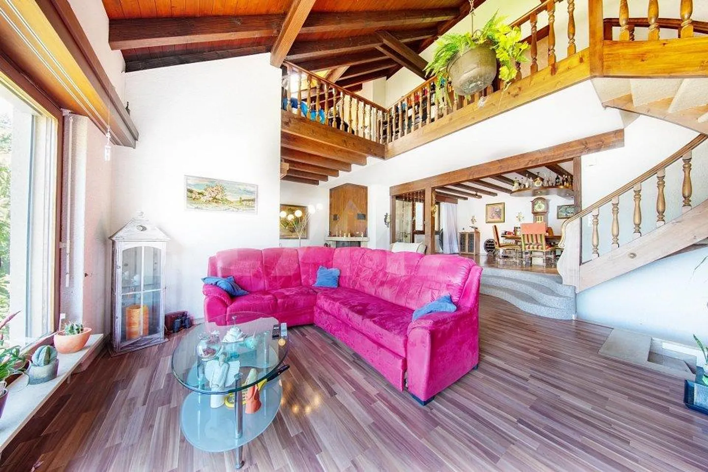 Villa esclusiva con vista sul lago e sulle montagne, grande giardino a Vitznau: La tua casa dei sogni! - Foto 5 di 13