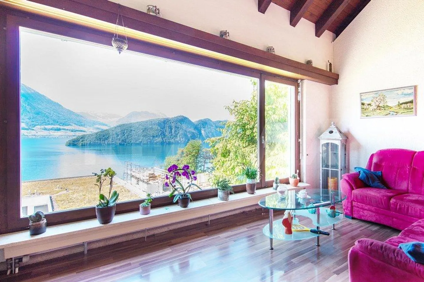 Villa esclusiva con vista sul lago e sulle montagne, grande giardino a Vitznau: La tua casa dei sogni! - Foto 6 di 13