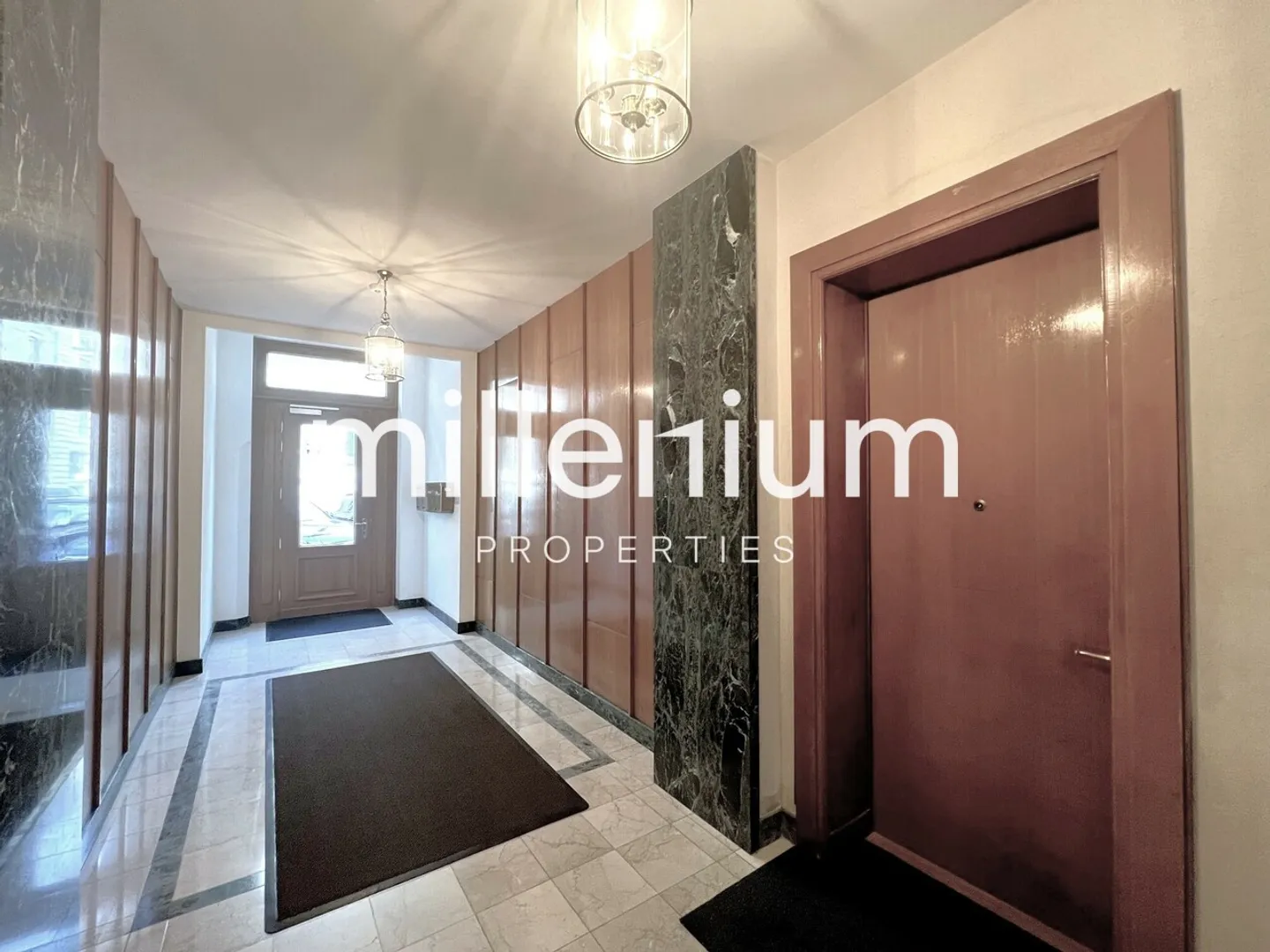 Bureau de standing à louer à Genève - Photo 2 sur 3