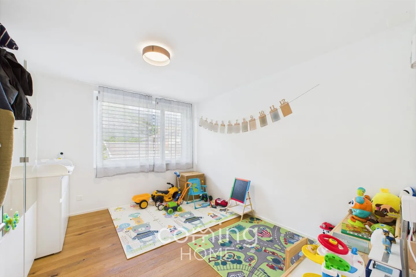 Modern 5.5-room apartment in Brig-Glis - spacious, sunny and with garden - Photo 9 of 13