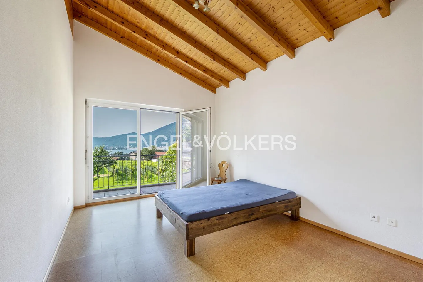 Bellissima casa unifamiliare con 5,5 stanze - Foto 10 di 15