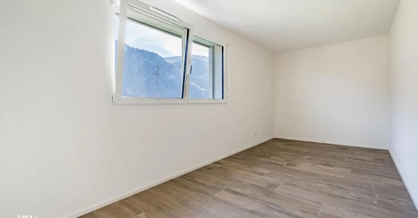 Elegant 3.5 room new apartment, combining comfort and brightness with terrace and private garden - Photo 6 of 11