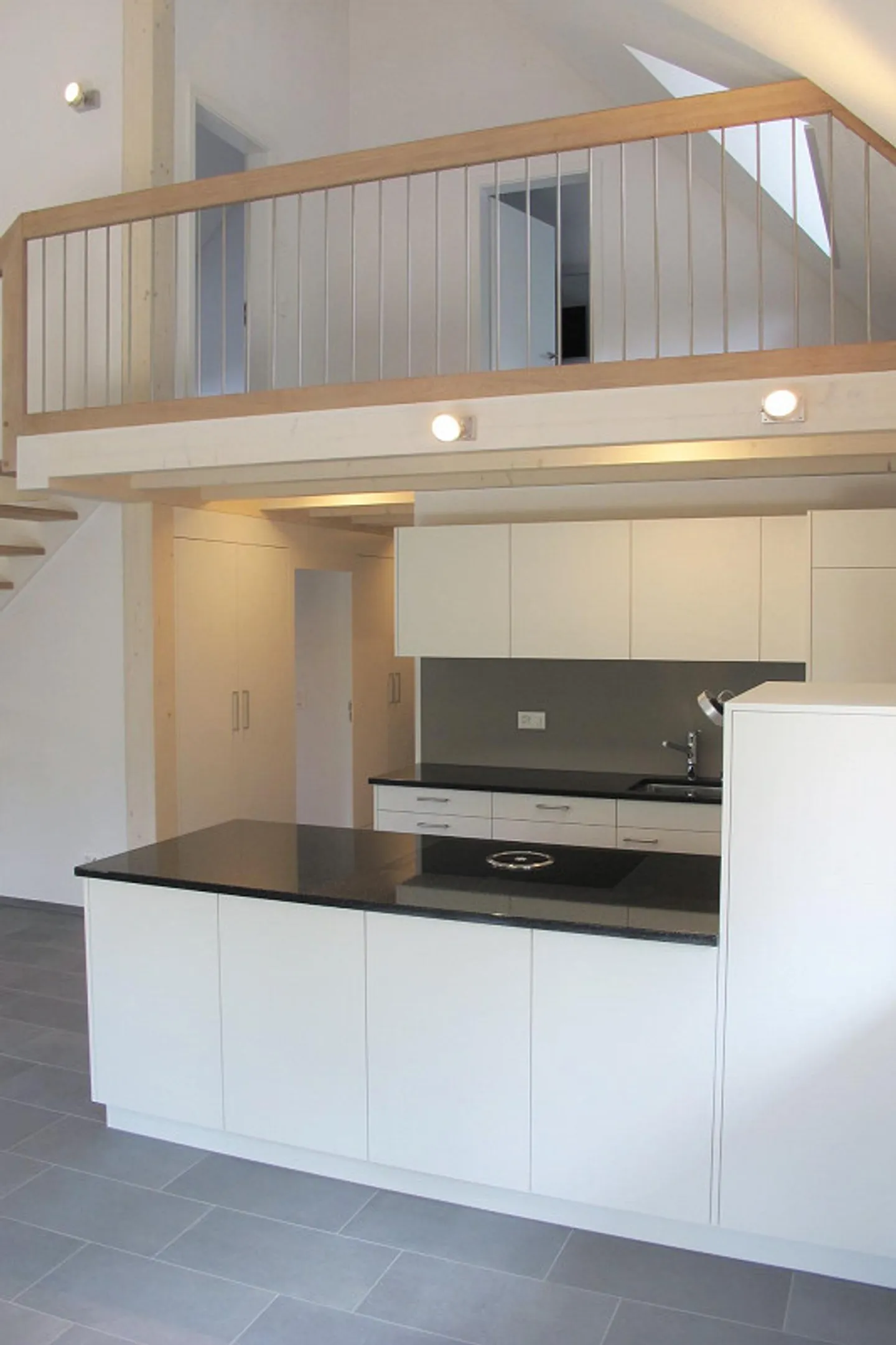 Magnifique appartement duplex 4.5 - 1er étage / 2ème étage au cœur d'Ittigen - Photo 2 sur 13