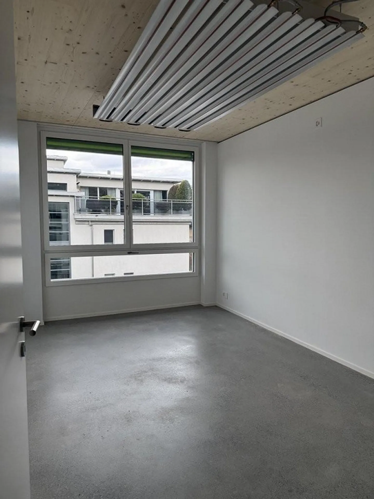 Modern living with style - Photo 6 of 7