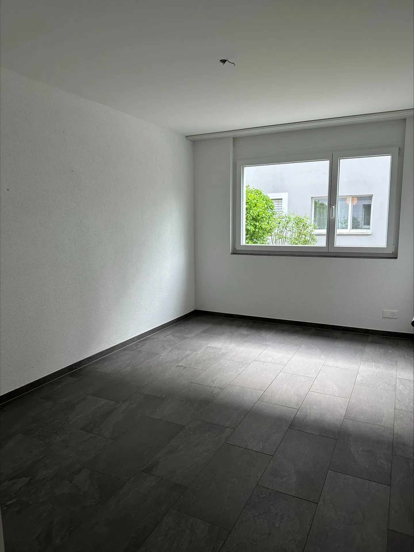 Erdgeschosswohnung mit Garten - Foto 9 von 10