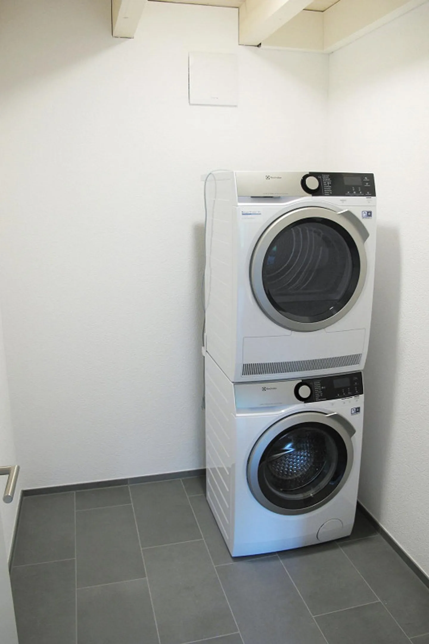 Magnifique appartement duplex 4.5 - 1er étage / 2ème étage au cœur d'Ittigen - Photo 8 sur 13