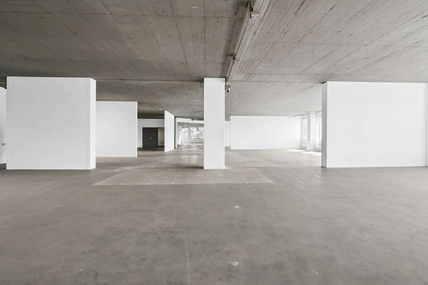 Edificio ad uso misto in affitto - Foto 7 di 8