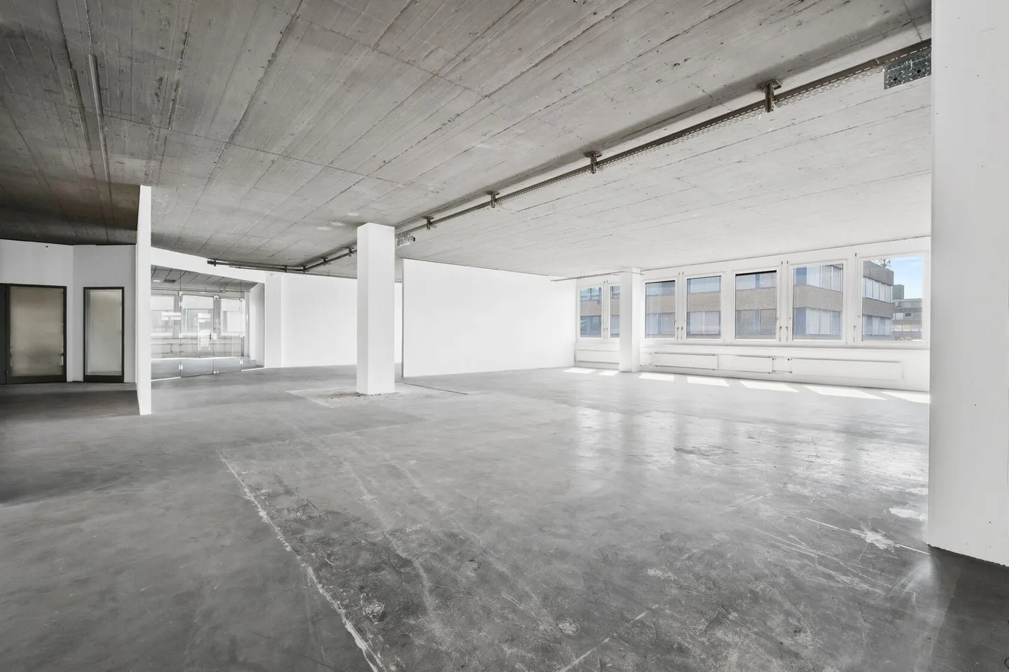 Edificio ad uso misto in affitto - Foto 8 di 8