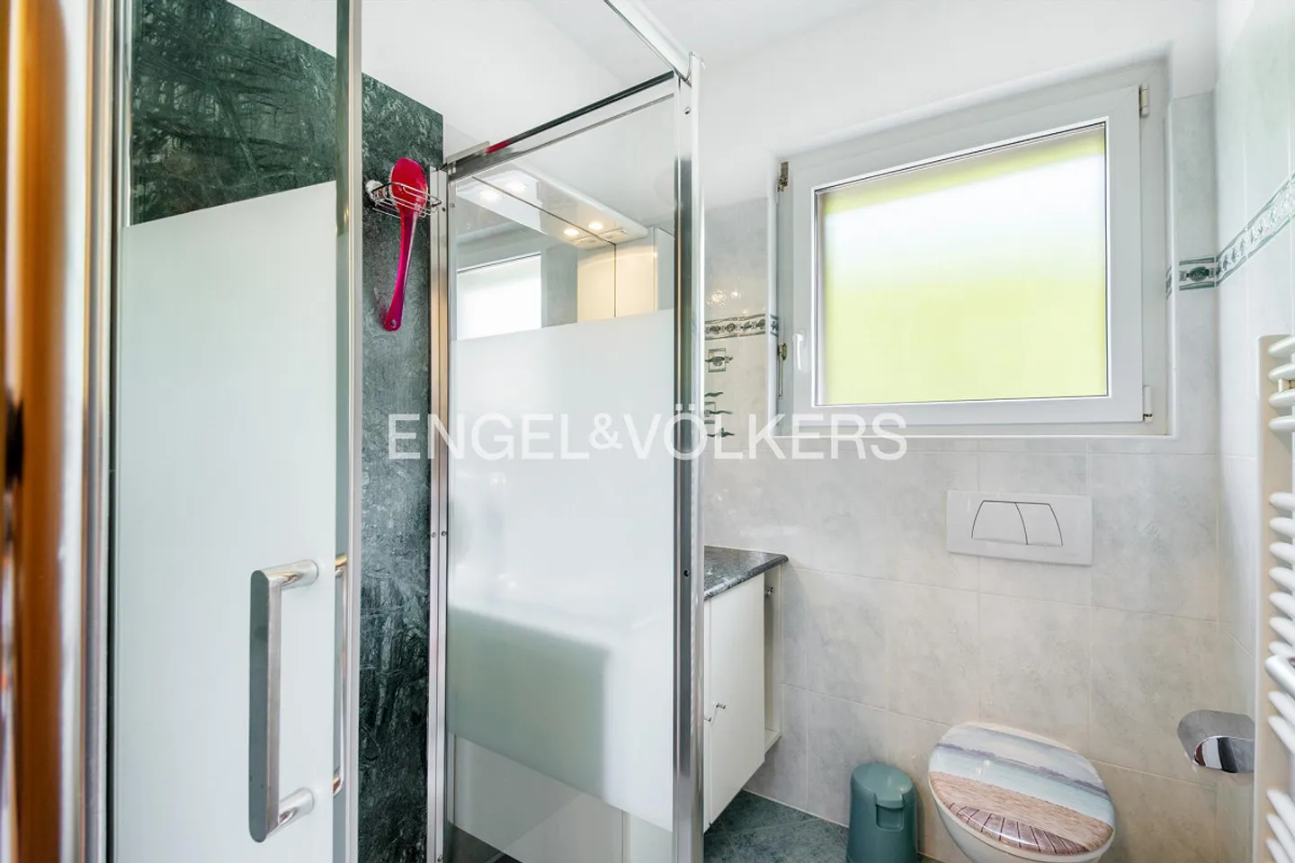 Bellissima casa unifamiliare con 5,5 stanze - Foto 13 di 15