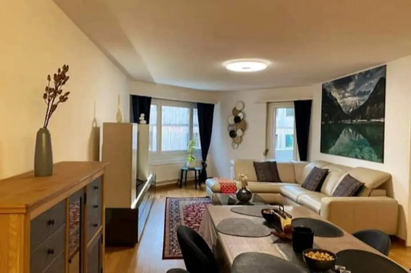 Apartment for rent - Photo 3 of 10