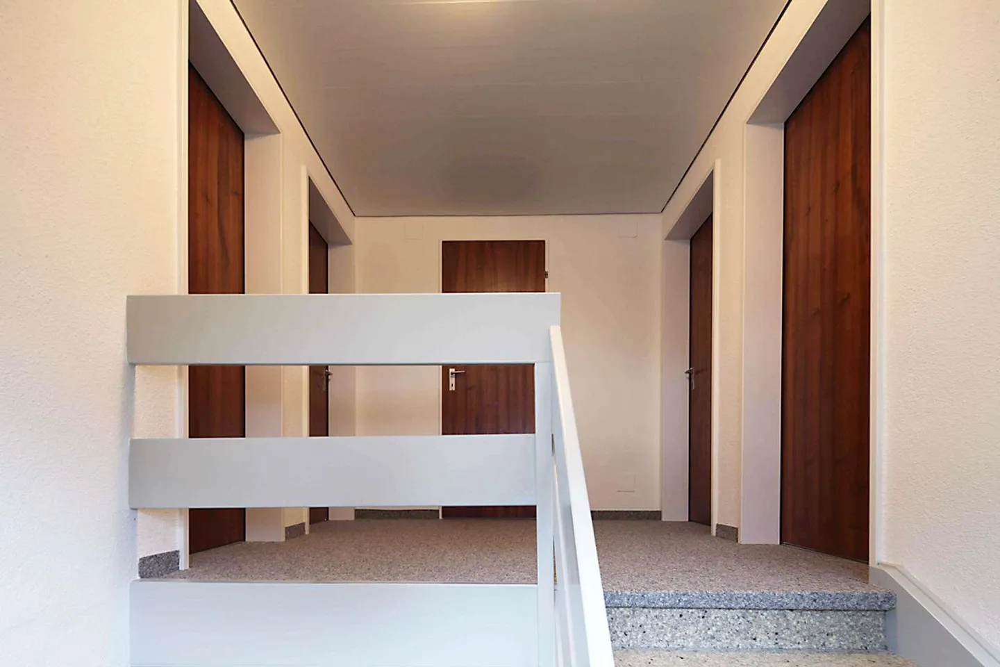 Your new home between lake and mountains - Photo 9 of 13