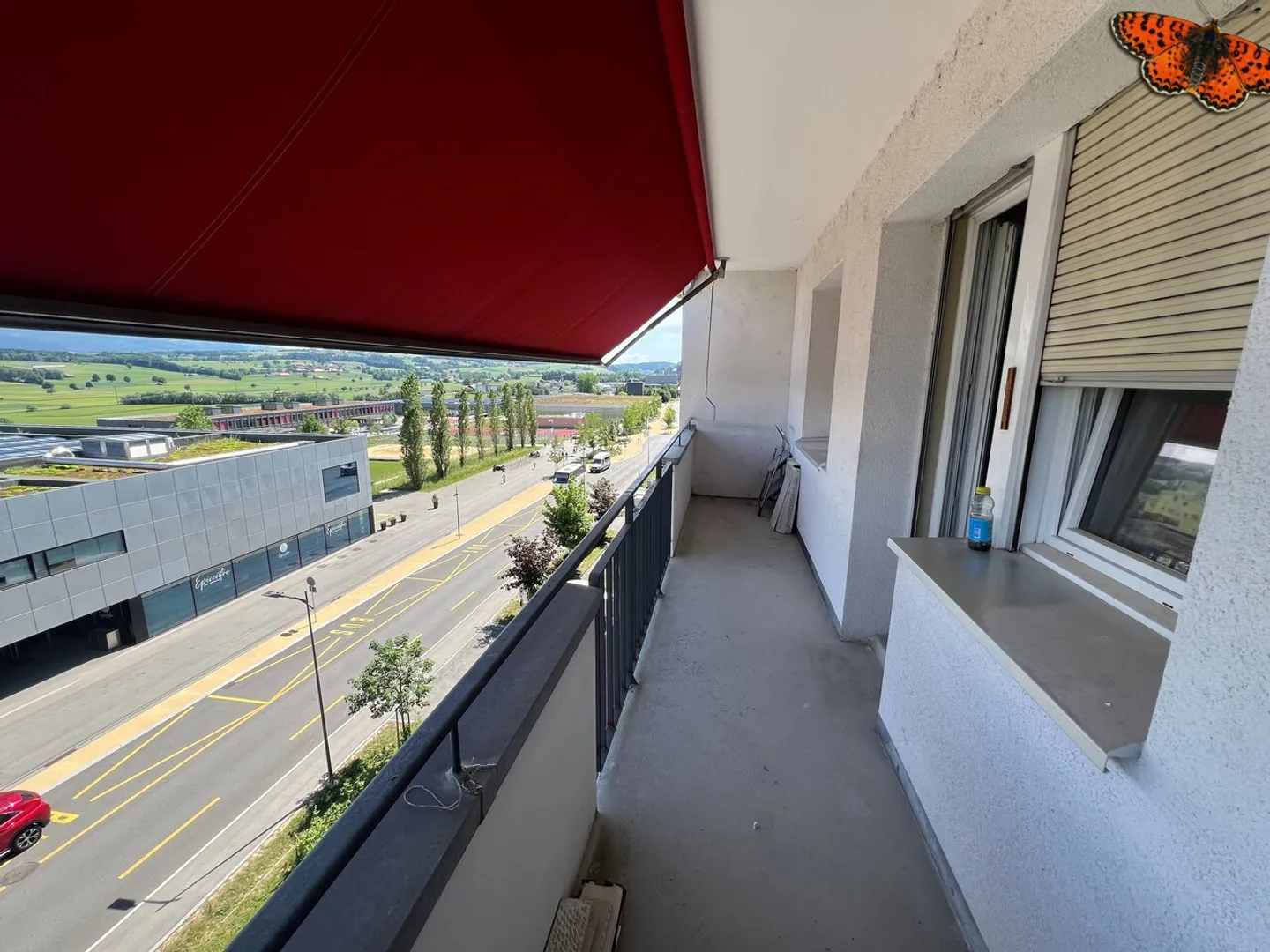 CHIC 4 ½ ROOMS - Freshly renovated - Photo 4 of 12