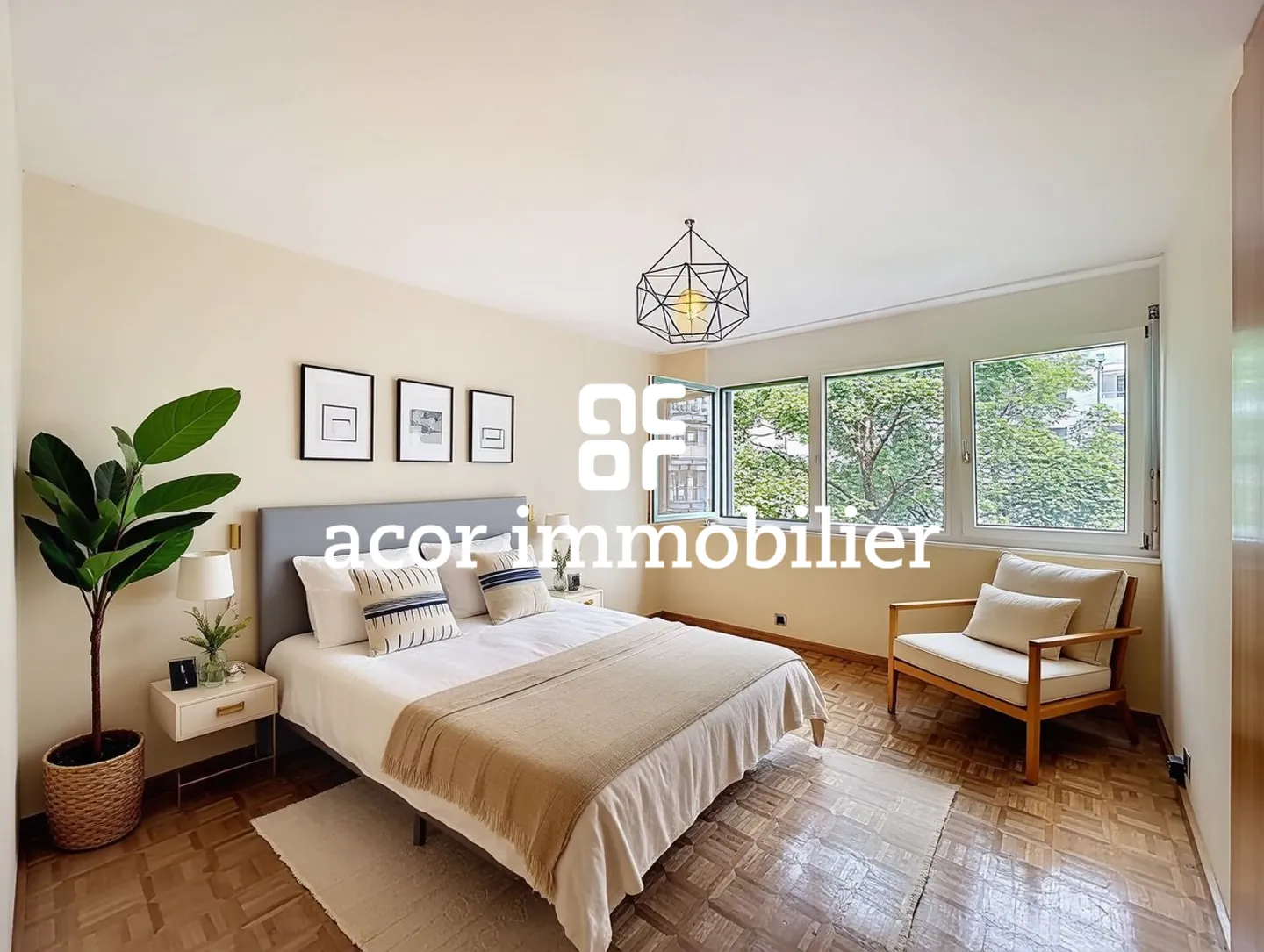 Live in the heart of Sion in a bright and quiet apartment - Photo 4 of 5