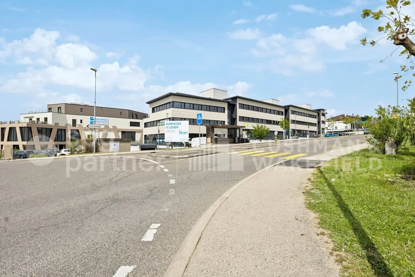 Business Park A bright and functional setting for your activity - Photo 11 of 11