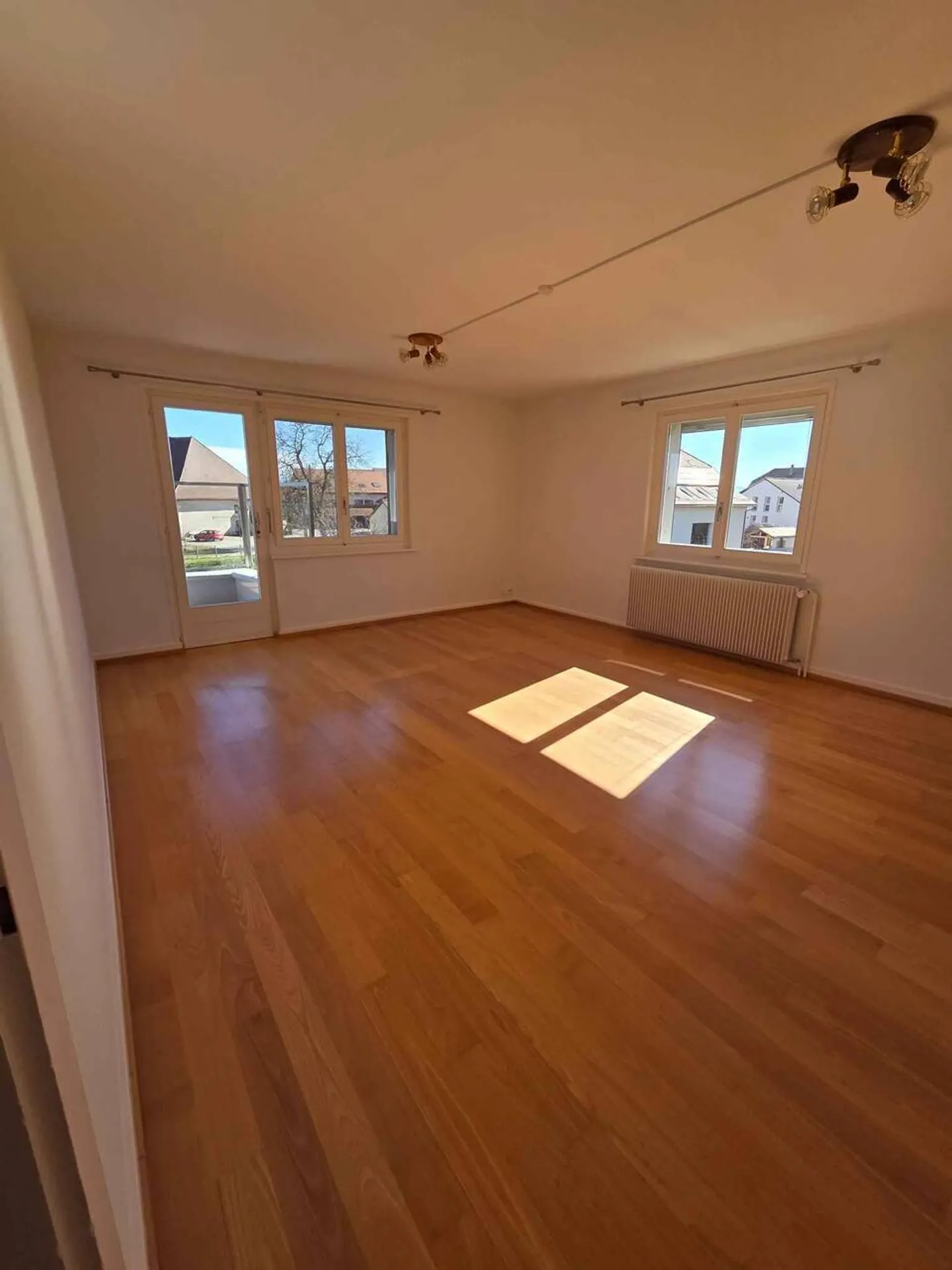 Incantevole duplex di 5.5 stanze al 1° piano - Foto 5 di 7