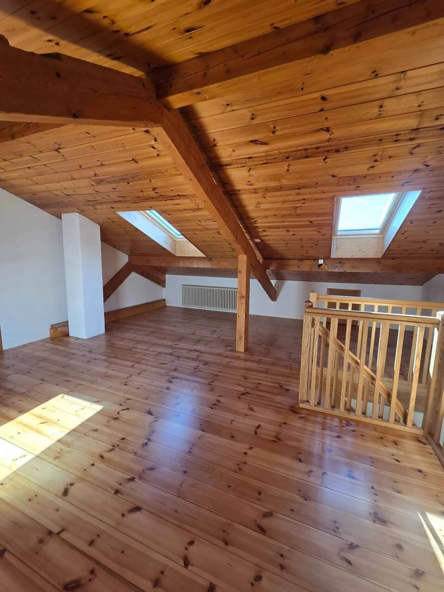 Incantevole duplex di 5.5 stanze al 1° piano - Foto 7 di 7