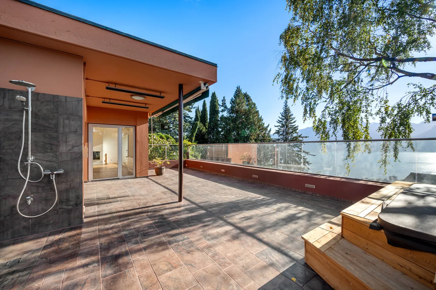 Propriété moderne avec vue panoramique à Chernex rénovée - Photo 22 sur 22