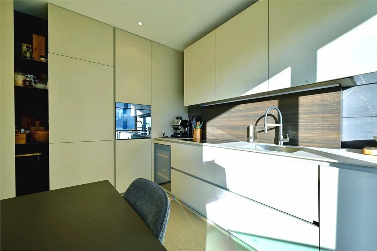 Nouvel appartement de 3,5 pièces à Cassarate - Photo 6 sur 13