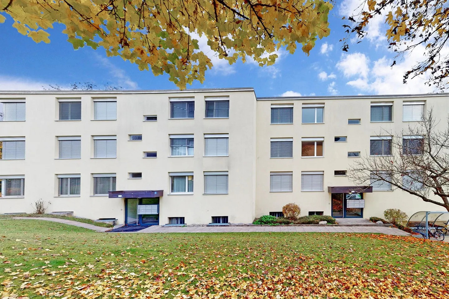 Grosszügige Familienwohnung mit Sicht ins Grüne - Foto 1 di 12