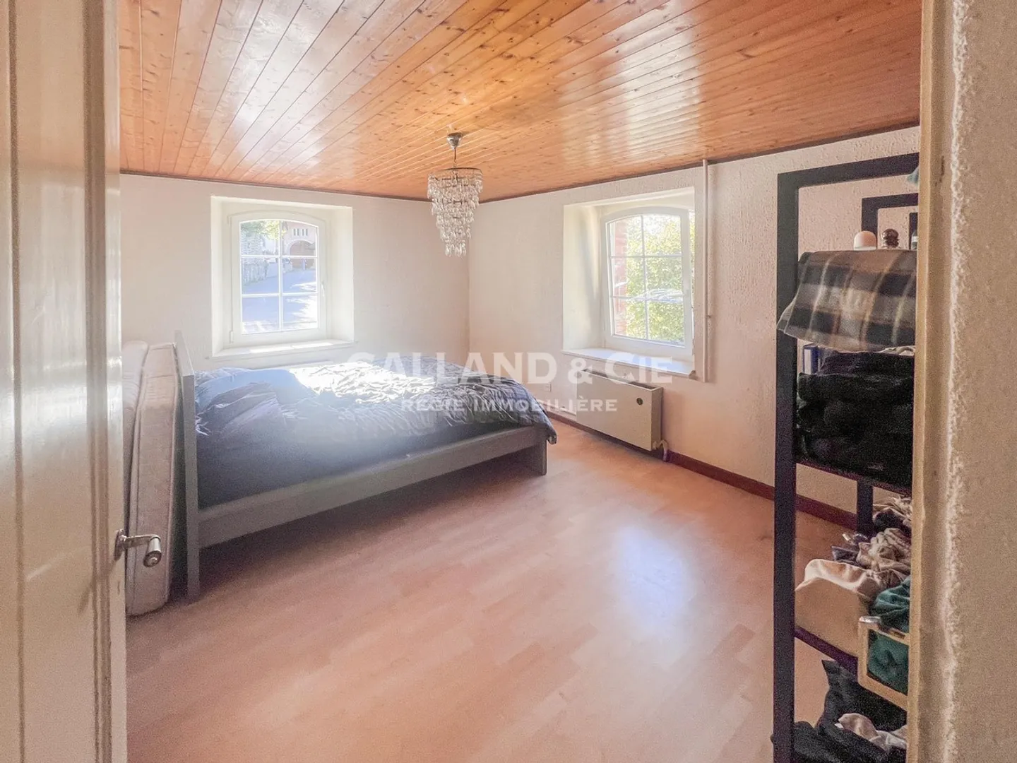 2.5 Room Apartment - Photo 2 of 4