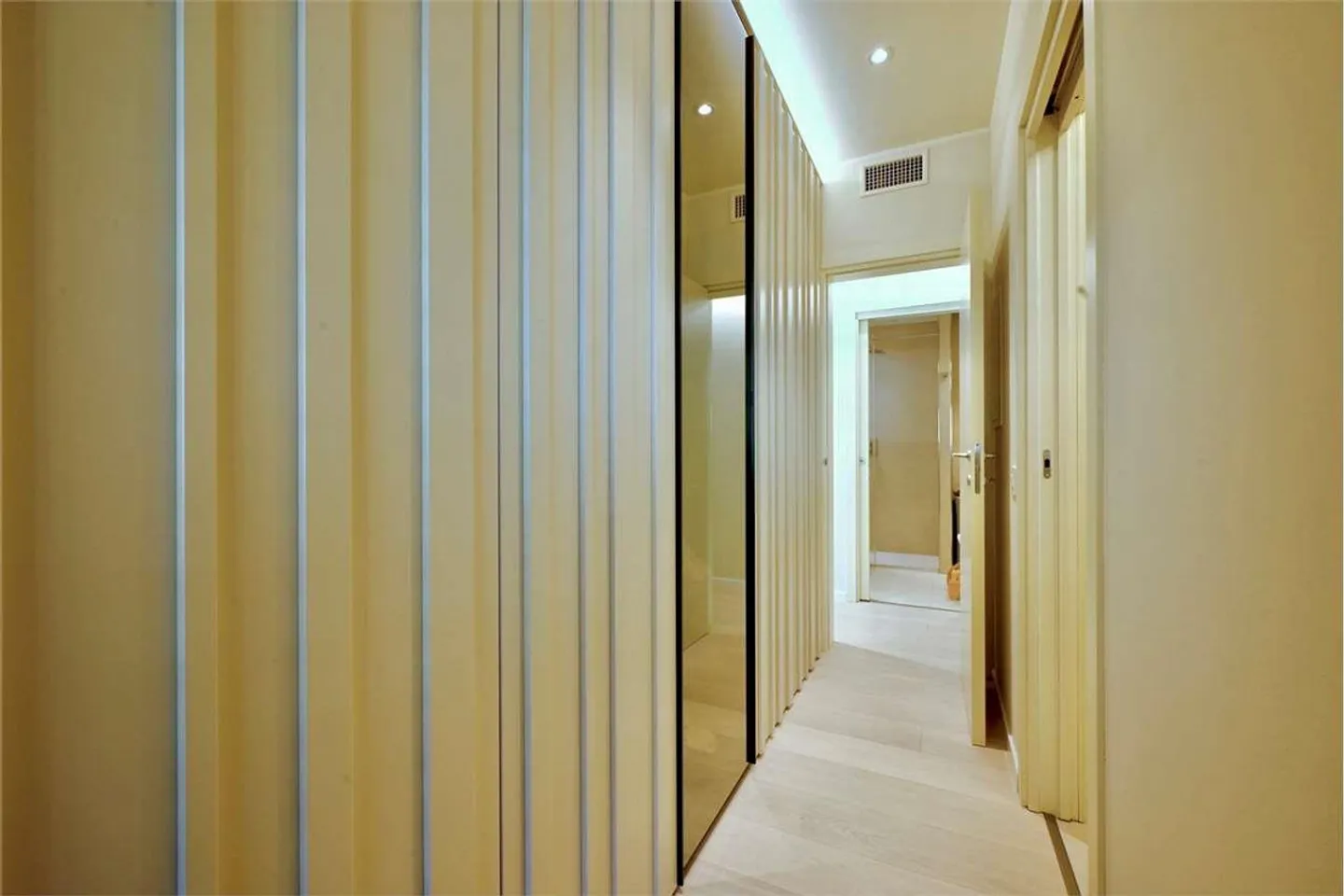 Nouvel appartement de 3,5 pièces à Cassarate - Photo 11 sur 13