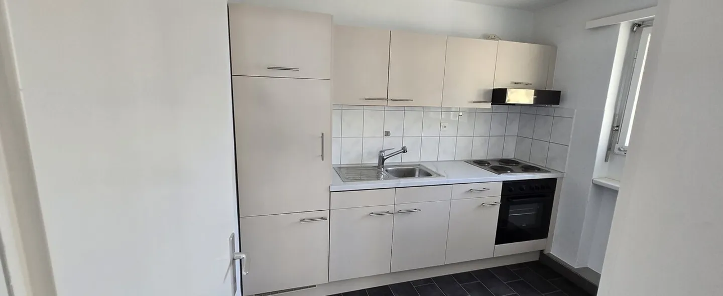 Gemütliche Wohnung Nähe Oerlikon - Foto 1 von 10