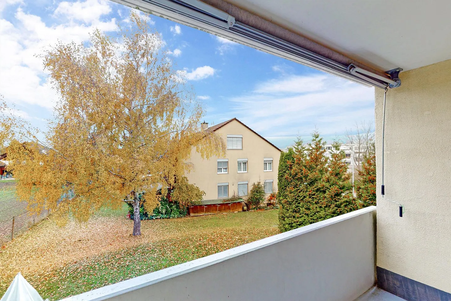Grosszügige Familienwohnung mit Sicht ins Grüne - Foto 12 di 12